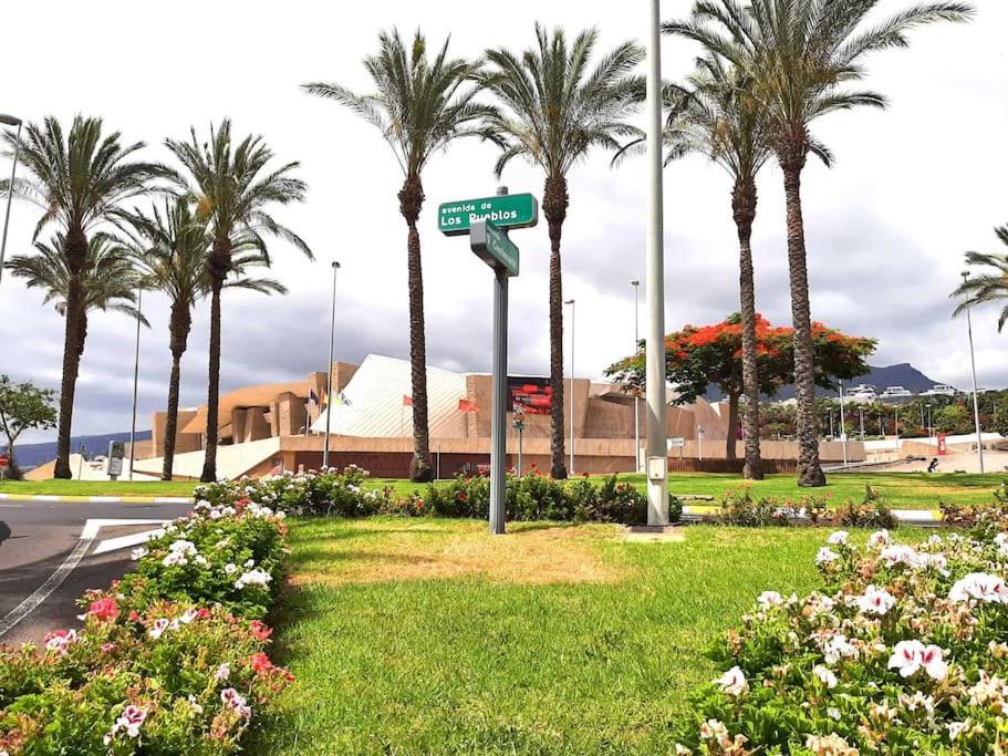 Modern Apartment In Las Americas, Lk520 With Pool Close To The Ocean Playa de las Américas Eksteriør billede